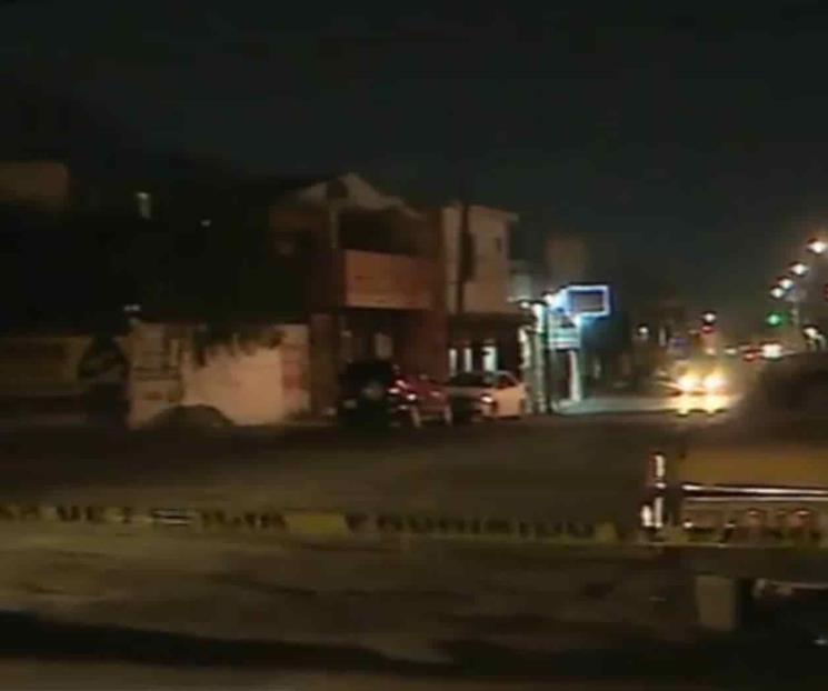 Ataque a balazos deja heridos a menor y mujer en SC