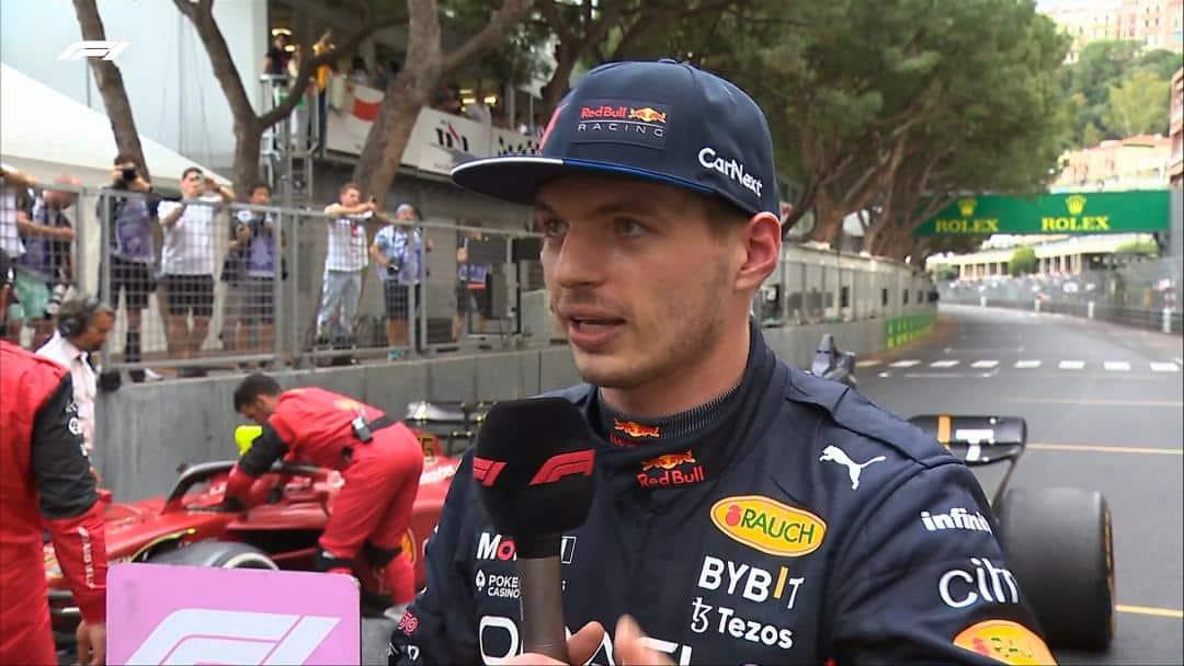 Estoy feliz por Checo : Max Verstappen
