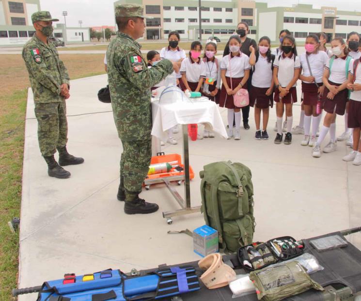 Visita dirigencia de la Sección 21 la Séptima Zona Militar