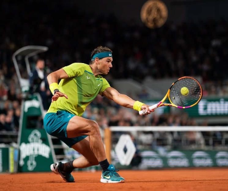 Vence Nadal a Djokovic y está en SF de Roland Garros
