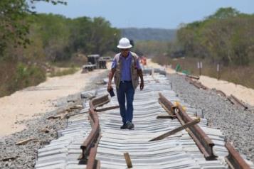 Seguir&aacute; Tren Maya pese a amparo definitivo