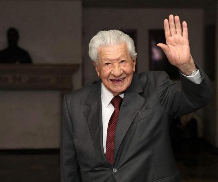 Confirma López Tarso su hospitalización