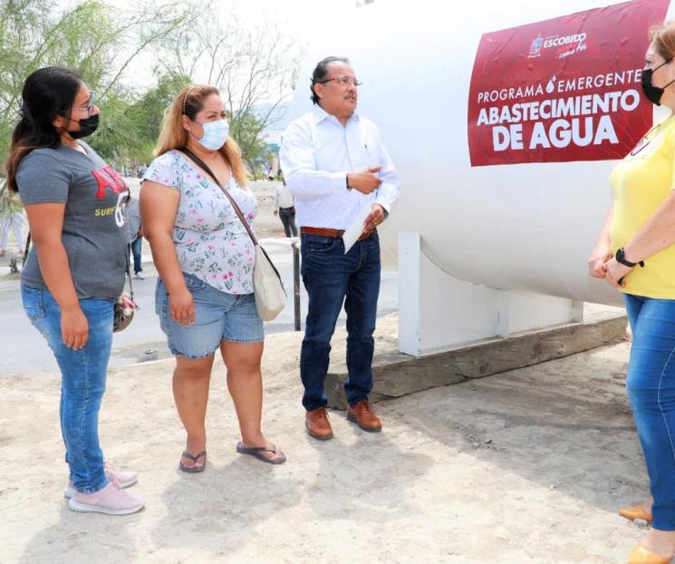 Instalan en Escobedo tanques de agua