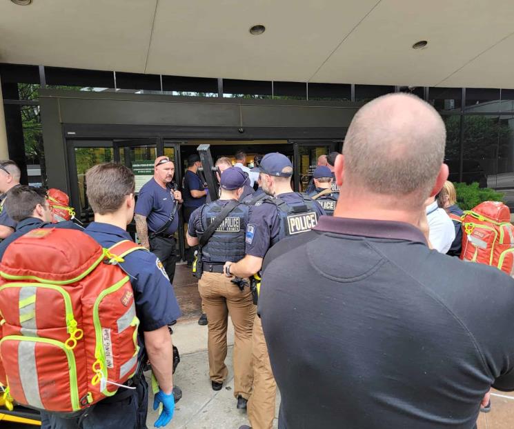 Reportan cuatro muertos en tiroteo en hospital de Tulsa