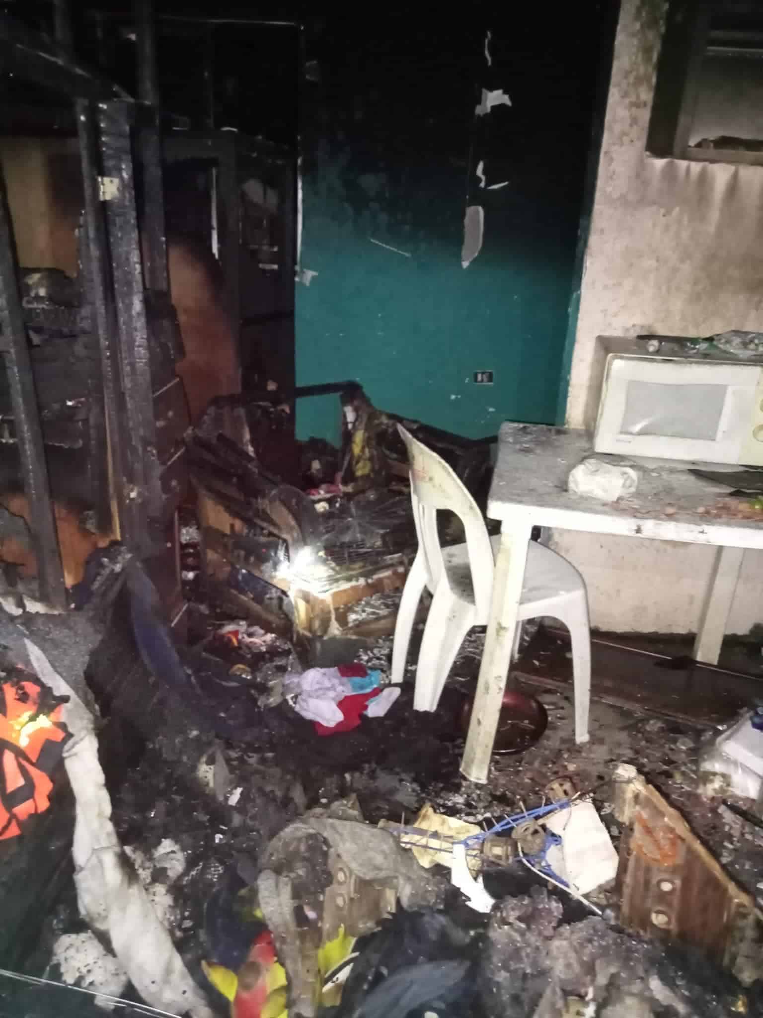 Una familia de Montemorelos, perdió todas sus pertenencias, al incendiase su casa, debido a un corto circuito