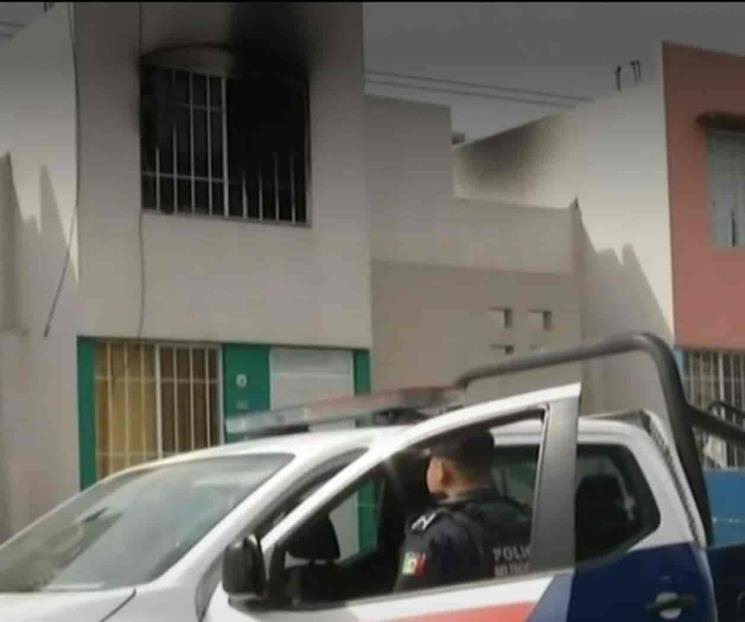 Se incendia casa en Escobedo