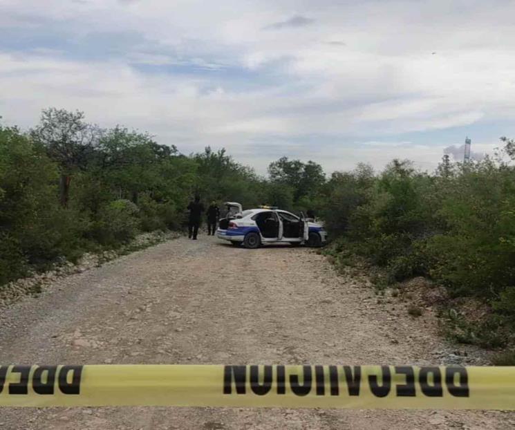 Hallan cadáver en una brecha en Cadereyta