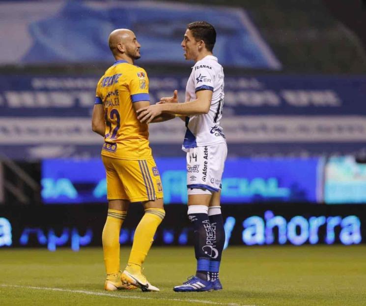 Cruz Azul, otro interesado en Carlos González
