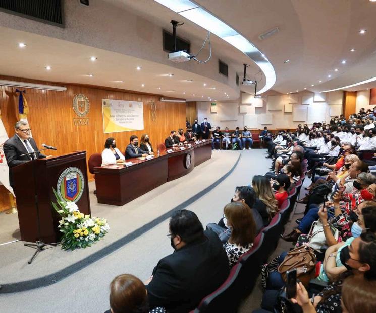 Aspiran alumnos de Químicas ser la voz de universitarios