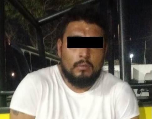 Asalta tienda y es detenido