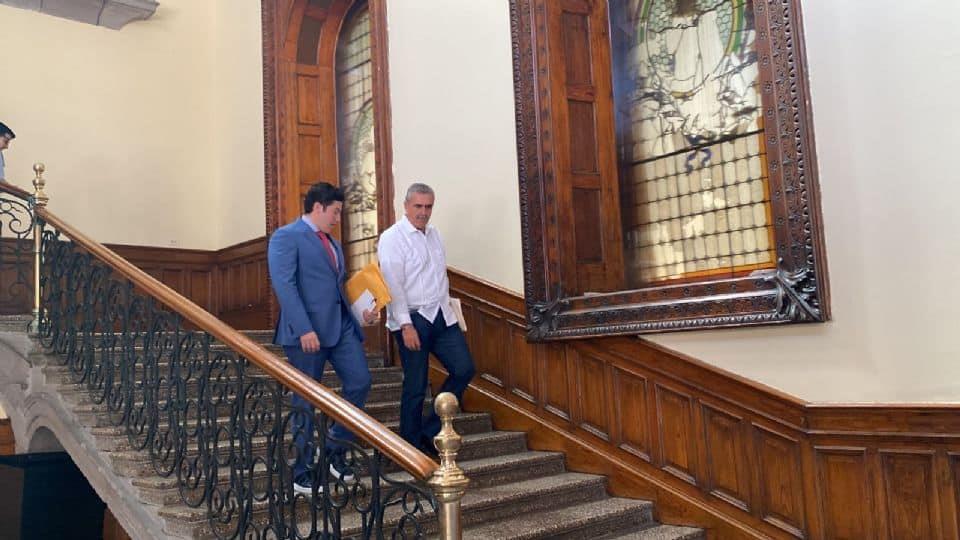 Busca Samuel interlocutores con partidos y Congreso