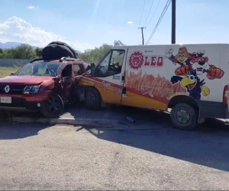 Deja choque 4 lesionados 