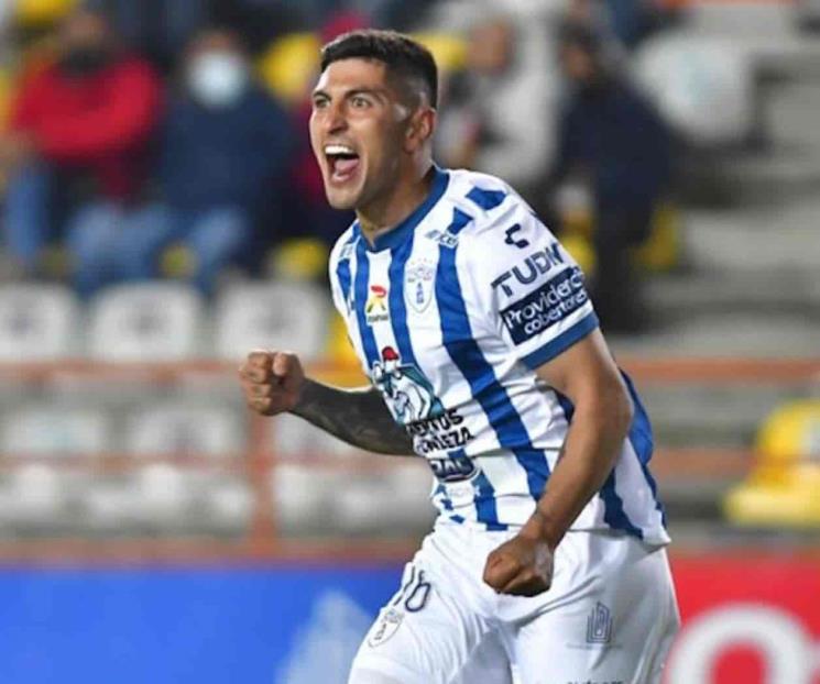Interesa a Rayados Víctor Guzmán; él prefiere a Chivas
