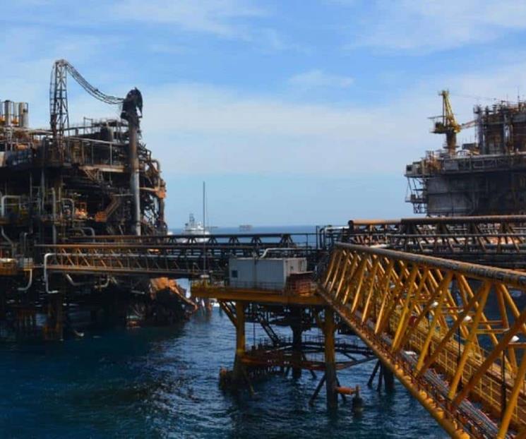 Sener contradice promesa de autosuficiencia en combustibles