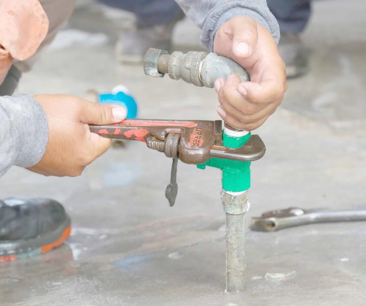 Inician instalación de reductores de agua