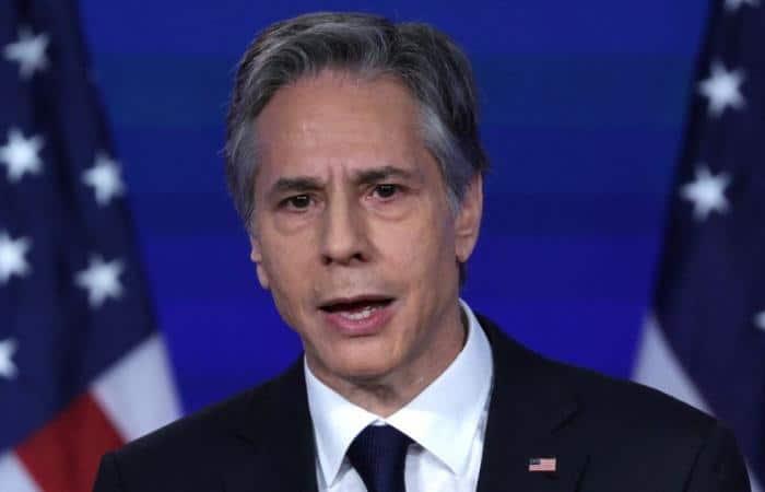 Libertad de expresión enfrenta amenazas socavan democracia