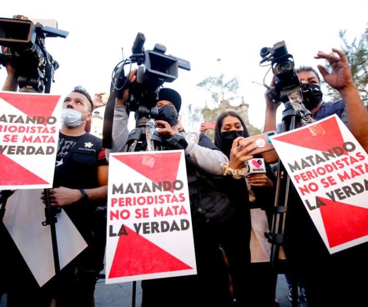 Demócratas piden presionar a México