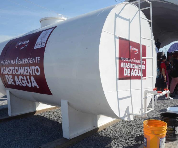 En la congeladora, 81 iniciativas sobre el agua En la congeladora, 81 iniciativas sobre el agua