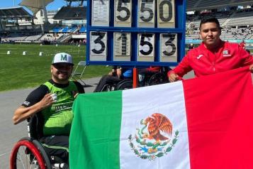 Logra Santana plata en Clava