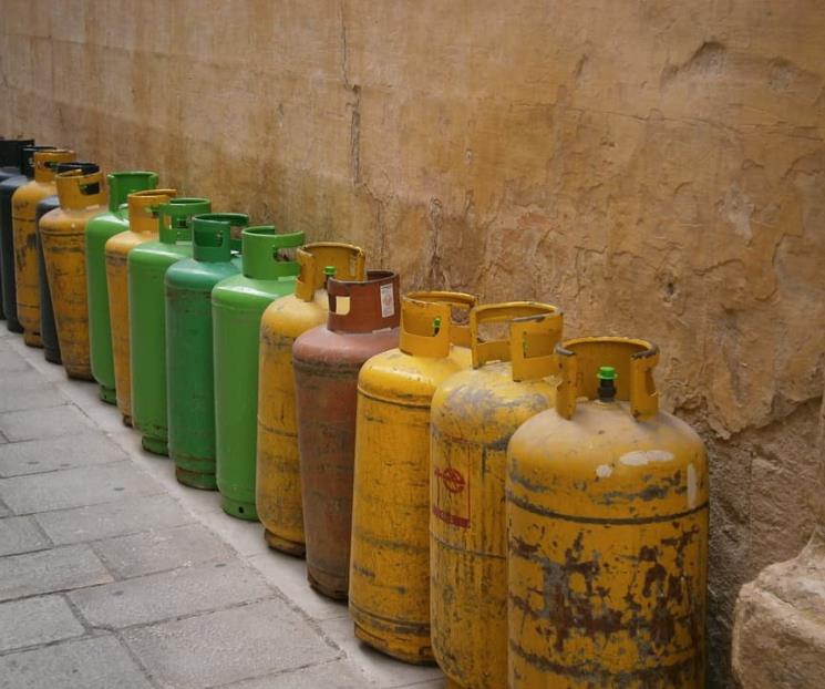 Repunta precio del gas LP en Edomex y baja en CDMX