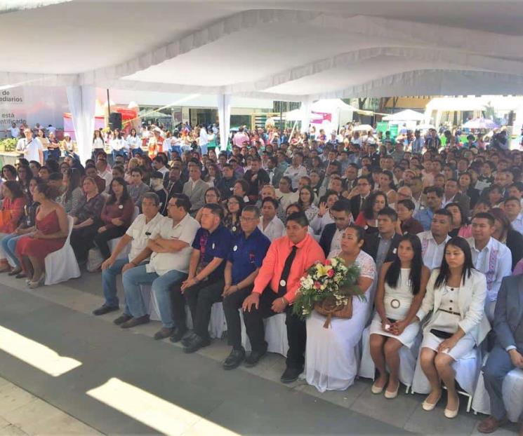 Regresan bodas igualitarias colectivas