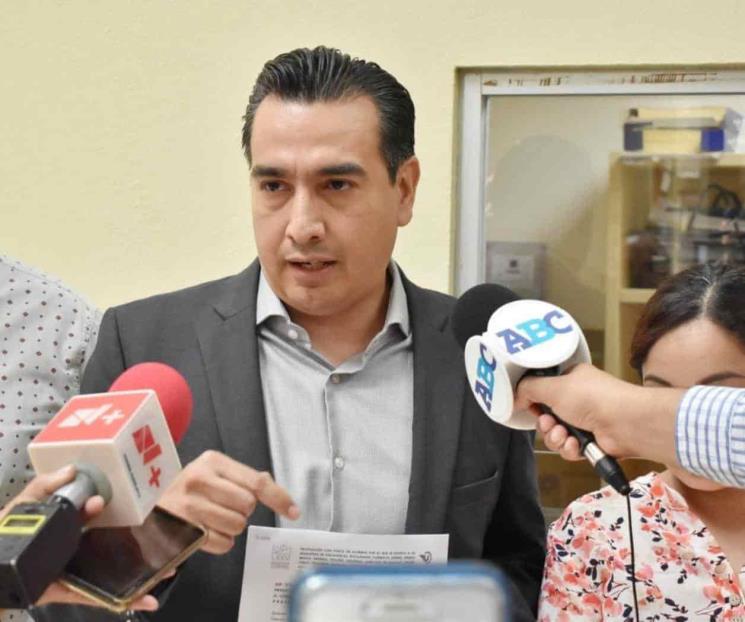 Pide MC a Carlos de la Fuente pedir licencia por acusaciones