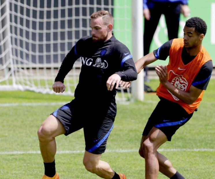Jugará de titular Janssen contra Gales
