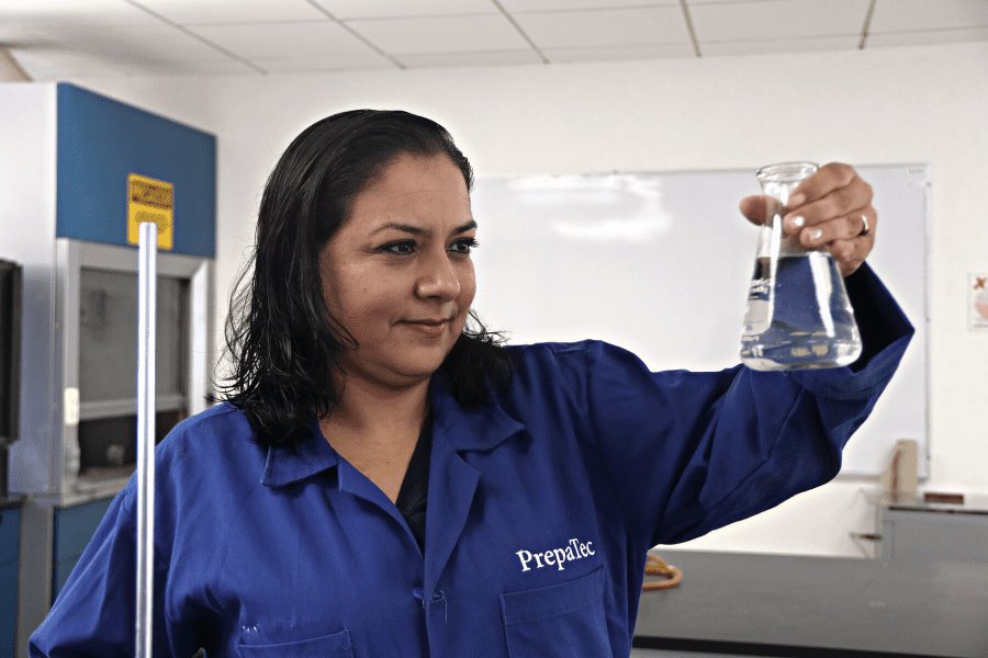 Girl power!: mujeres ingenieras apasionadas por la ciencia