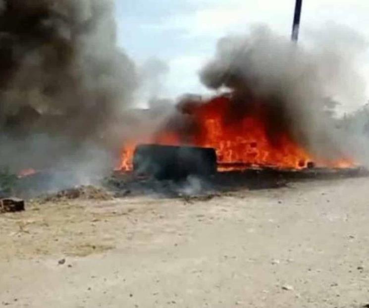 Se registra incendio en Linares