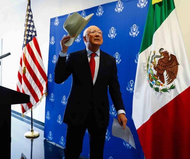 Ken Salazar: relación bilateral no se afectó por cumbre