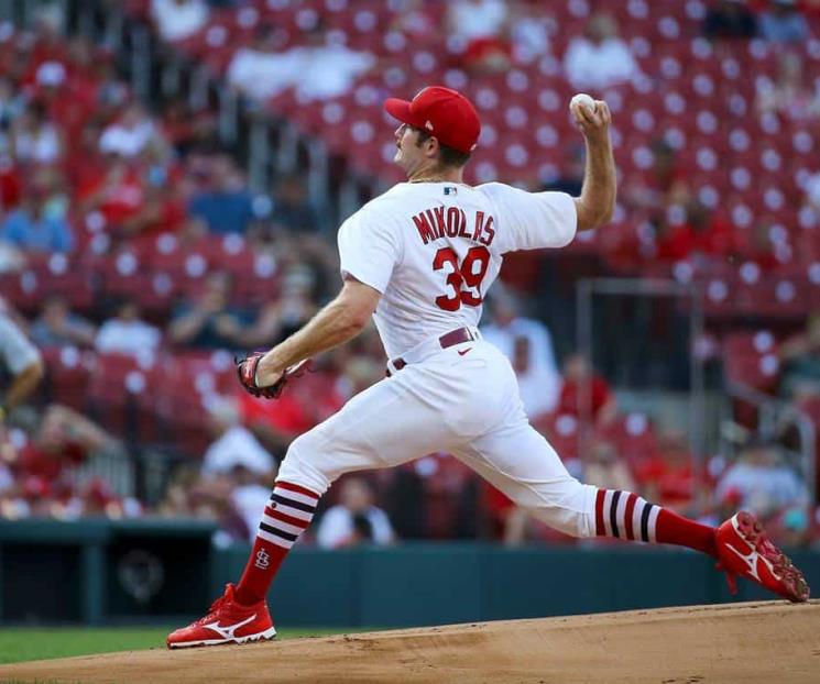 Se escapa a Mikolas el juego sin hit