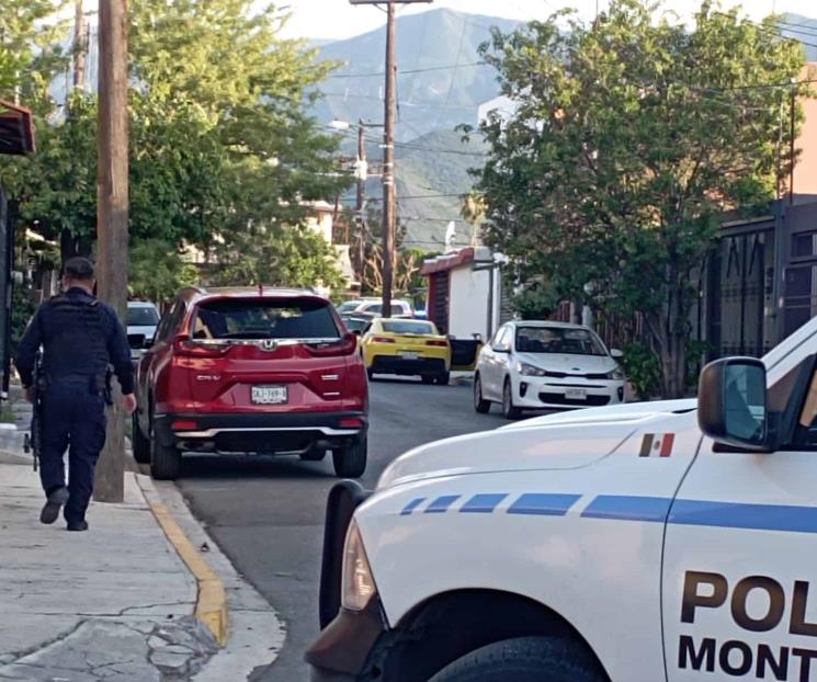 Lo persiguen y acribillan a bordo de su camaro