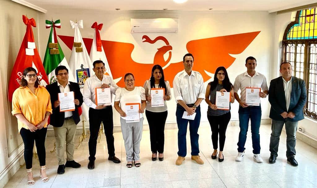 Dejan 4 regidores y 2 síndicos de SC el PAN