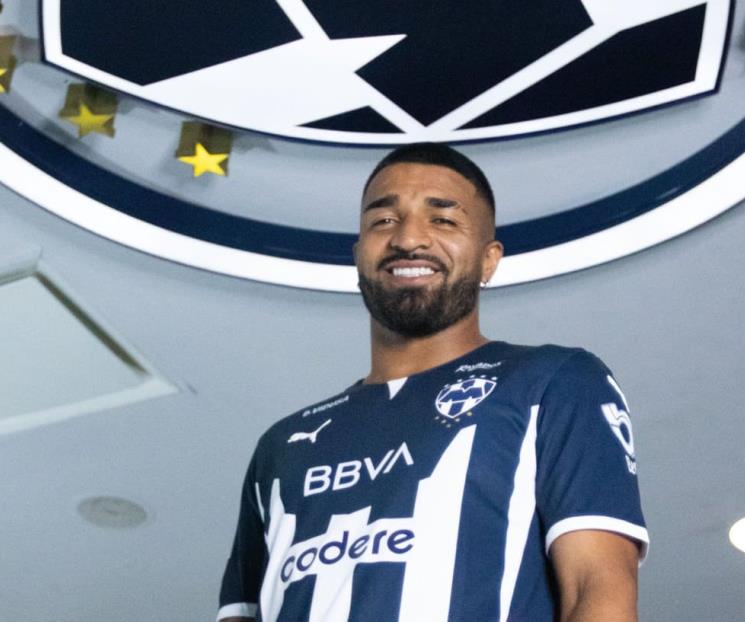 Iría Rodrigo Aguirre de titular con Rayados