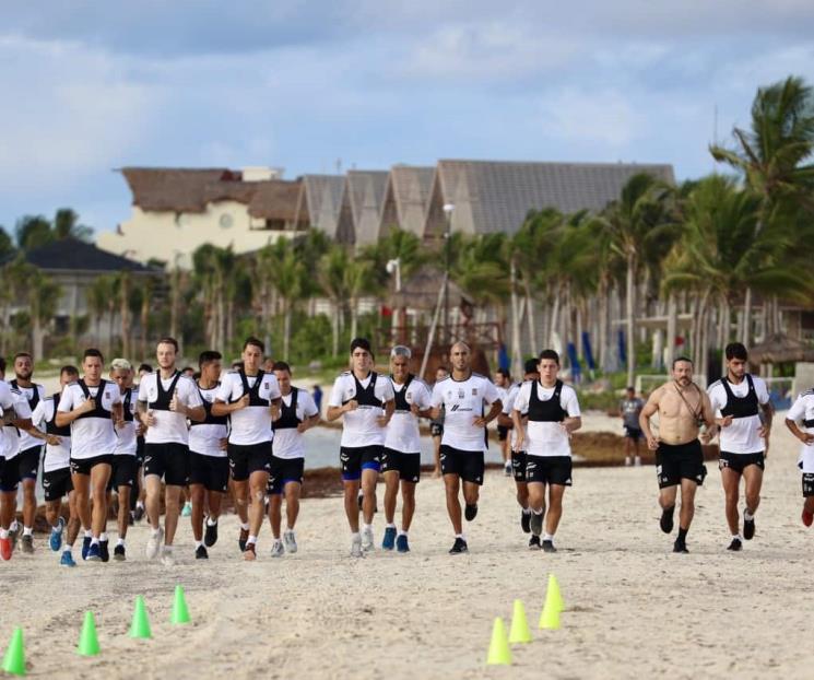 Inician Tigres penúltimo día en pretemporada en Riviera Maya