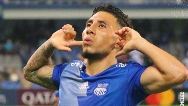 Fichaje de Joao con Rayados podría cerrarse pronto