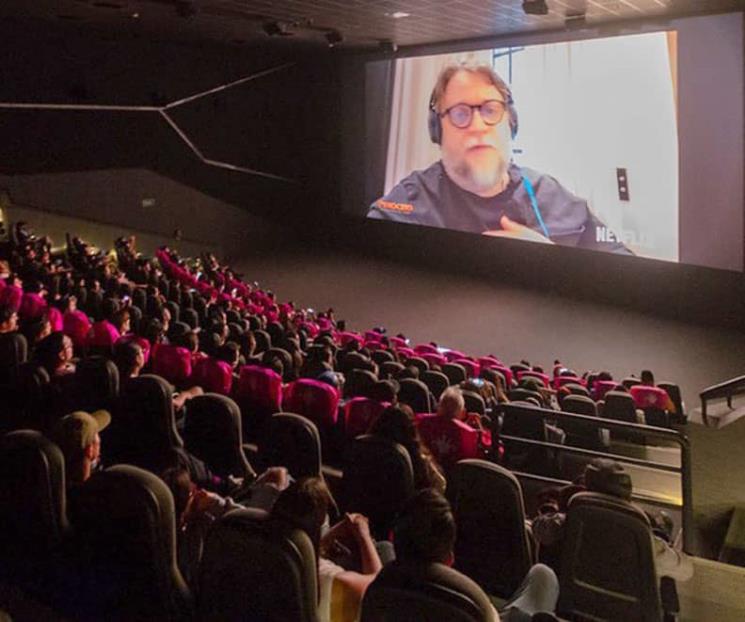 Del Toro apuesta por un Pinocchio desobediente
