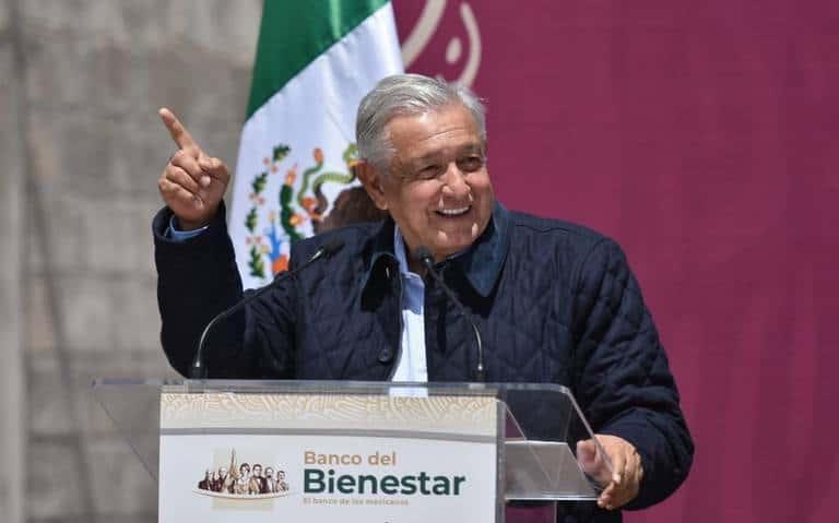 En bastión priista, AMLO pide primero los pobres