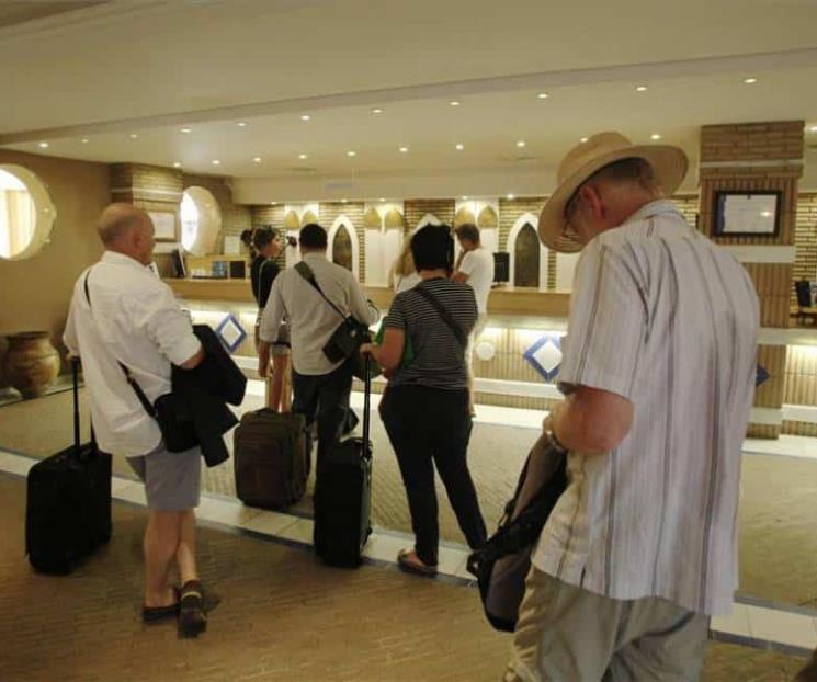 Falta recuperar 1.8 millones de turistas mexicanos