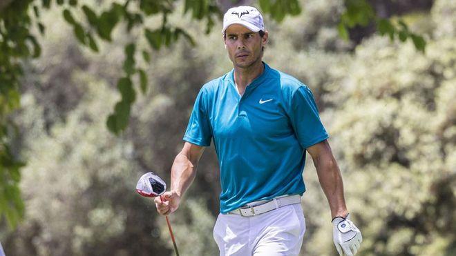 Se prepara Nadal con éxito para Wimbledon jugando al golf