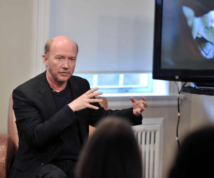 Arrestan a Paul Haggis en Italia por agresión sexual