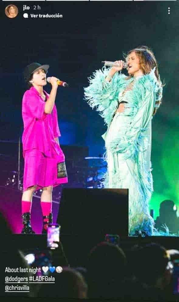 Presenta Jlo a su hija Emme como elle
