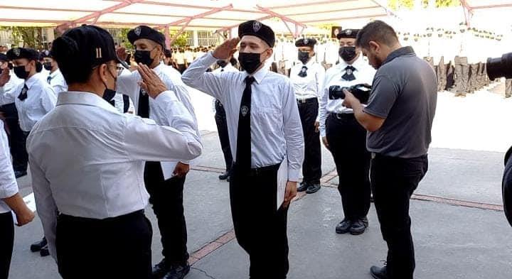 Se gradúan del Colegio Militarizado General Mariano Escobedo