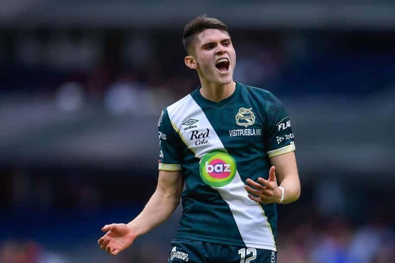 Se fijan los Tigres en Israel Reyes