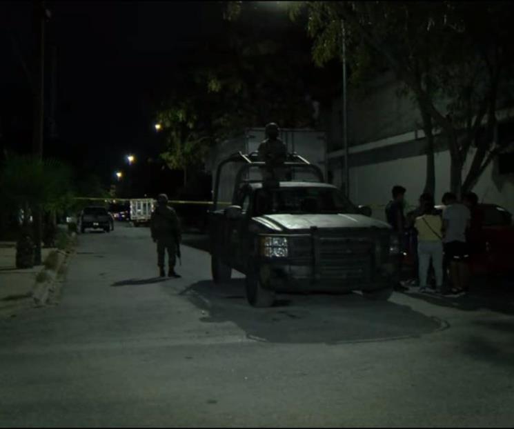 Balean negocio de comidas en Apodaca