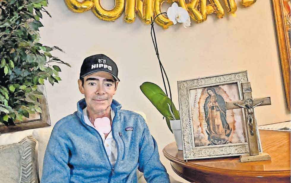 Se recupera Toño Mauri tras operación intestinal