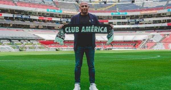 Presenta América a su DT en Liga MX Femenil