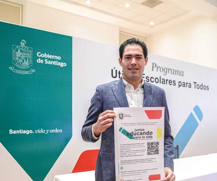 Entregarán por primera vez útiles escolares en Santiago