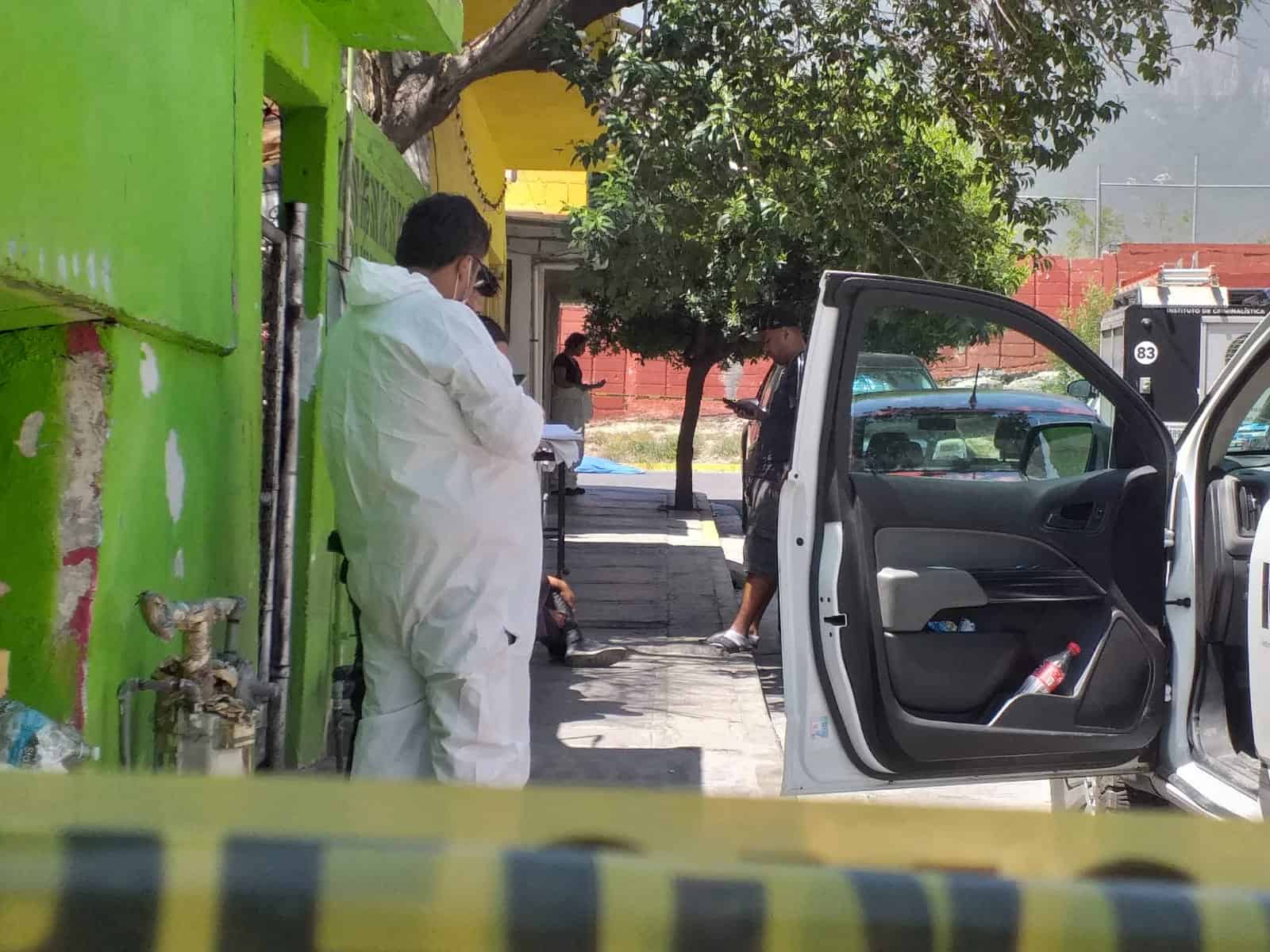Tras ser perseguido por varias calles, un hombre fue ejecutado ayer en calles de la Colonia Infonavit Valle Verde