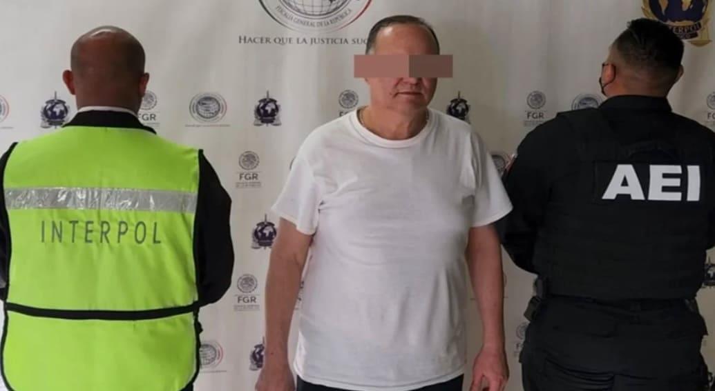 Trasladan a hospital a César Duarte para una cirugía